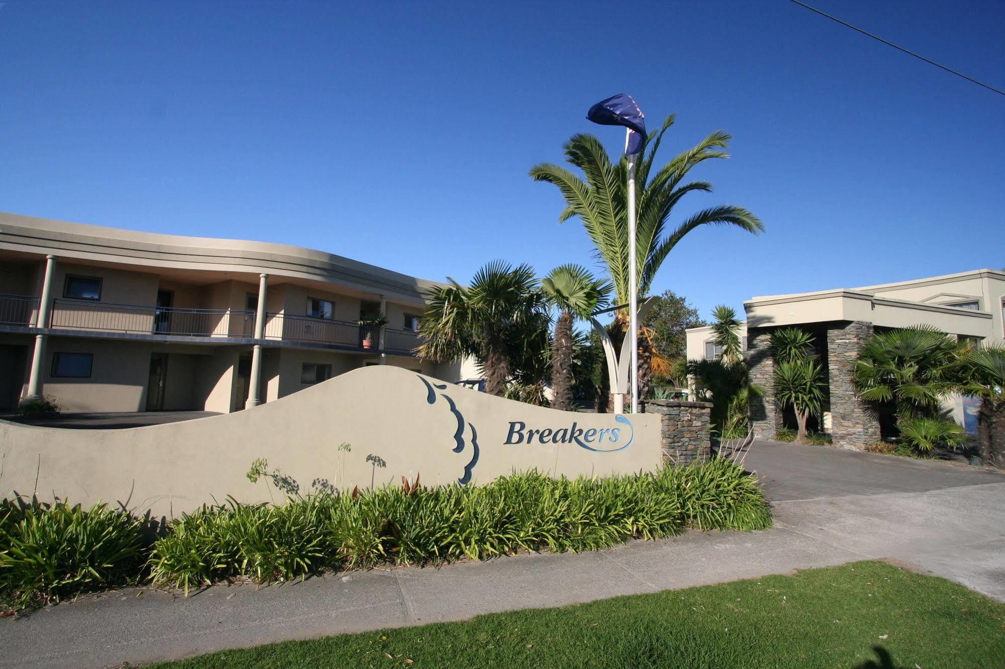 Breakers Motel Whangamata Exterior foto